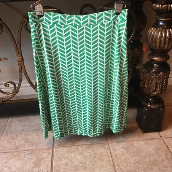 ELASTIC WAIST Cool & Easy Skirt - Picture 1 of 9